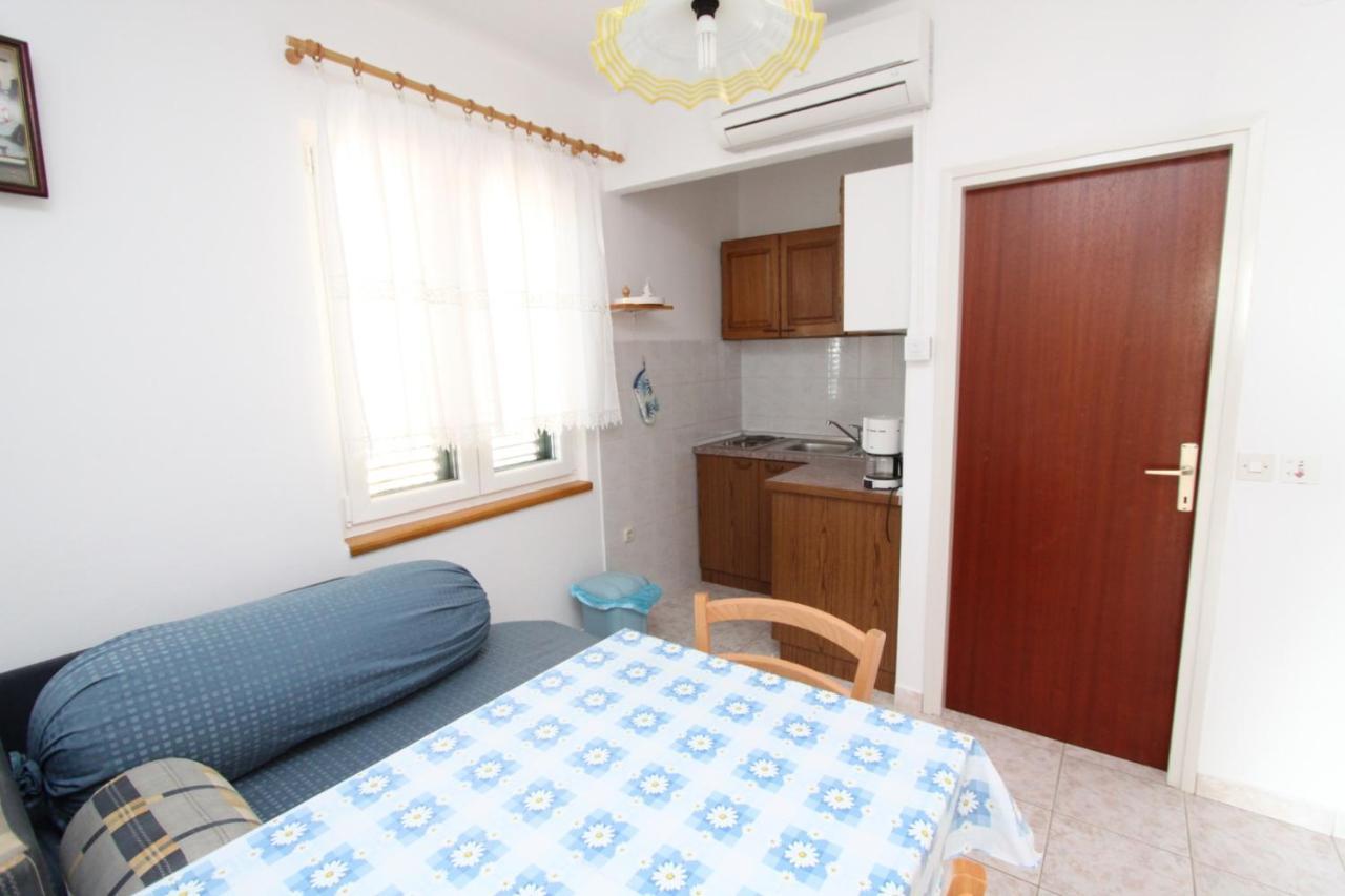 לון Apartments Lunjski מראה חיצוני תמונה