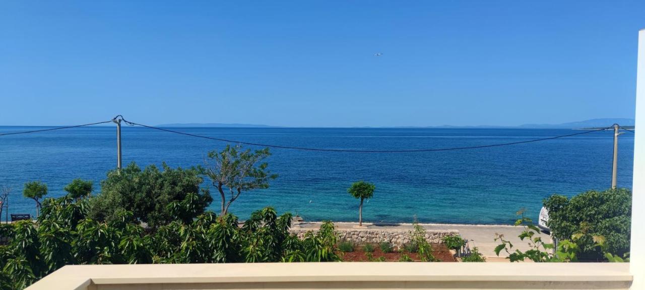 לון Apartments Lunjski מראה חיצוני תמונה